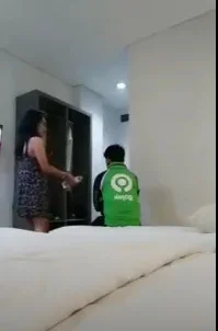 Anh Grab Đi Chơi Gái