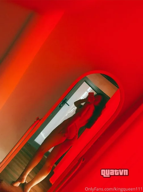 Kingqueen-kingqueen111-Onlyfans-Leak-40.webp