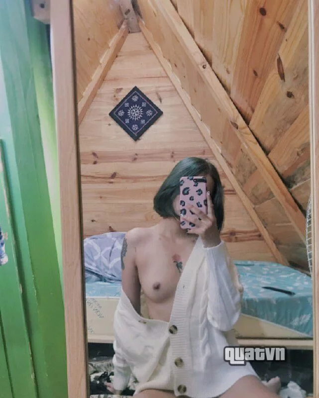 Thanhhuyen-Onlyfans-Leak-19.webp
